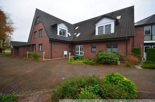 27 Objektansicht Vorderseite (Bild 2021) - 