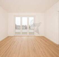 ++ Osterangebot ++ Barrierefreie 2-Zimmer-Wohnung mit Einbauküche und Südbalkon am Pelzmühlenteich - Chemnitz Rabenstein