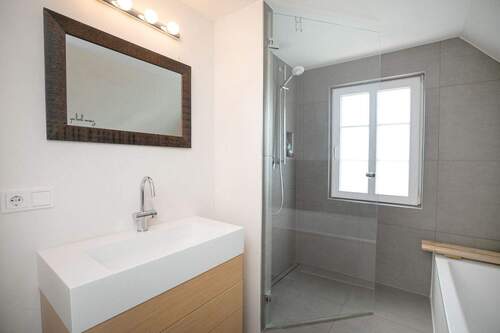 Badezimmer DG - 