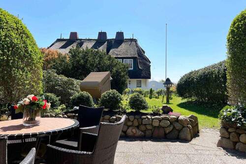 Bild 1 - Tolles Reihenendhaus im schönen Keitum