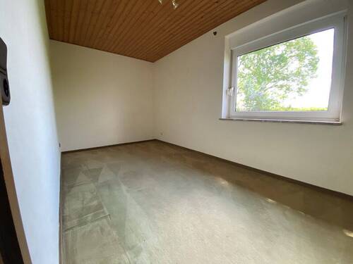 Zimmer 2 - 