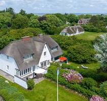 Charmantes reetgedecktes Mittelhausteil unweit der Braderuper Heide - Wenningstedt / Braderup