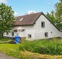 Zeitlos wohnen im Grünen - Einfamilienhaus mit überdachter Terrasse und Nebengebäude - Ruhstorf a.d.Rott Eholfing