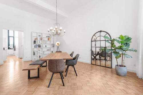 Bild 3 - 2 Zimmer Etagenwohnung in Düsseldorf