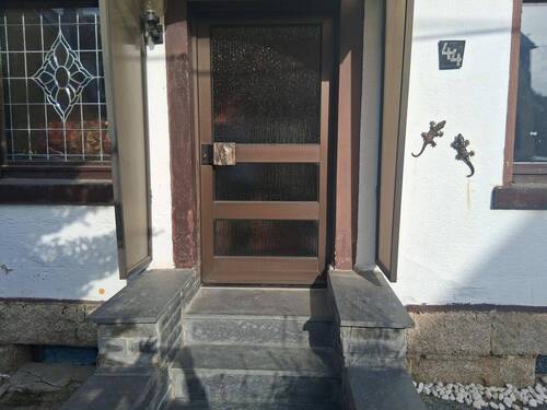 Eingang - 3 Zimmer Reihenmittelhaus zum Kaufen in Plauen