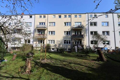 Ansicht Süden - Eigentumswohnung am Lindenpark mit zwei Balkonen & Keller
