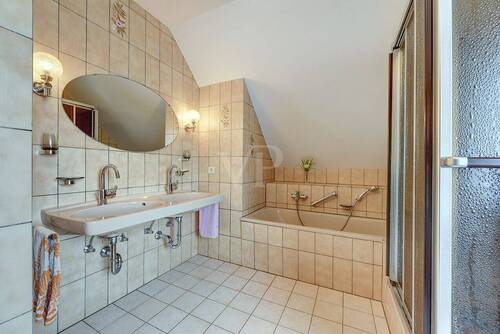 OG Badezimmer - 