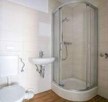 3-Raumwohnung mit Dusche und Balkon - Halle (Saale) Heide Nord