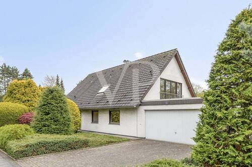 Vorderansicht - 6 Zimmer Einfamilienhaus in Köln