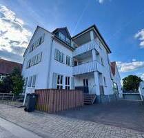 Moderne 2-Zimmerwohnung in ruhiger Seitenstraße von Egelsbach – kleines Haus, top Zustand