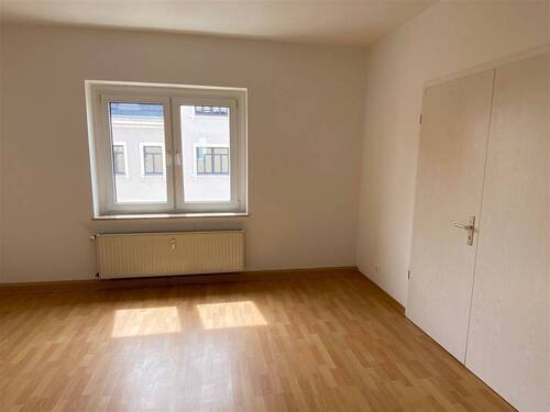 Zimmer 2 - 