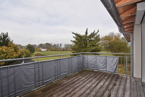 W Balkon - Großzügige 3-Zi.-Wohnung in Eching-Weixerau mit 2 Balkonen