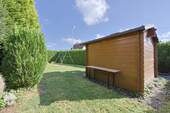 Garten mit Gartenhaus - 