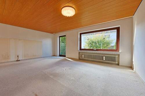 Wohnbereich mit Terrassenzugang - 