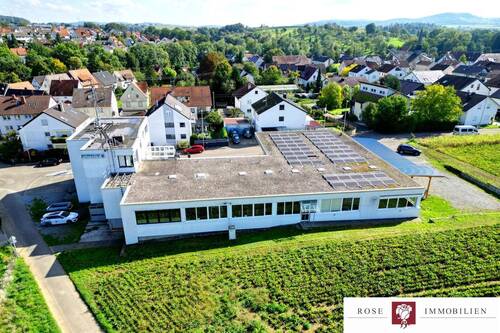 Drohnenansicht West - 5 Zimmer Mehrfamilienhaus, Wohnhaus in Waiblingen-Bittenfeld