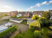 Blick aus dem Fenster - Komplett renovierte, sanierte 3 ½ Raum Dachgeschosswohnung in ruhiger Lage von Sterkrade