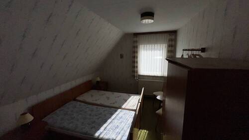 Schlafzimmer DG - 