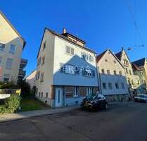 4-Familienhaus in Stuttgart-Obertürkheim - voll vermietet - Stuttgart / Obertürkheim
