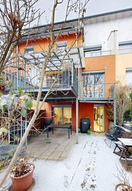 Terrasse und Balkone - 4 Zimmer Reihenmittelhaus zum Kaufen in Landau