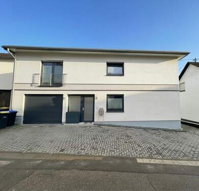 1.jpg - 1-2 Familienhaus in ruhiger Lage