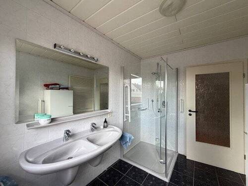 Duschbad EG - 