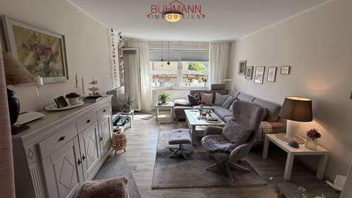 Wohnzimmer WG li - 