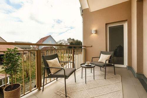 Loggia 2 (KI-Staging) - 