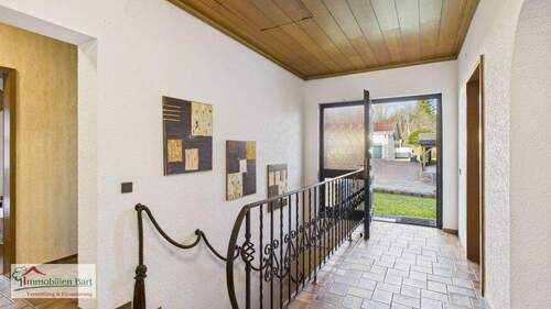 Diele - 6 Zimmer Einfamilienhaus zum Kaufen in Merzig / Besseringen
