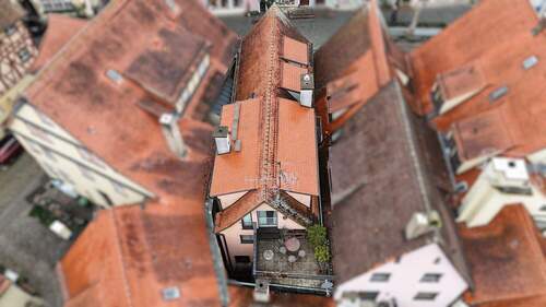 Außenaufnahme - Mehrfamilienhaus, Wohnhaus mit 211,30 m&sup2; in Rothenburg zum Kaufen