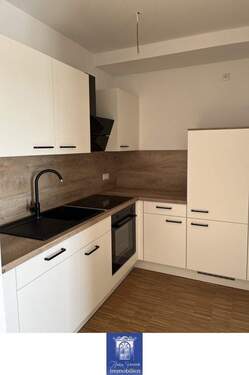 EBK - Kuschelige Neubauwohnung im Erstbezug! EBK, Balkon, Fußbodenheizung, Vinyl!