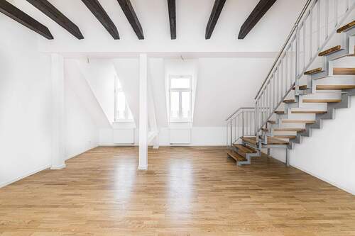 Viel Platz - 2 Zimmer Etagenwohnung zum Kaufen in Leipzig