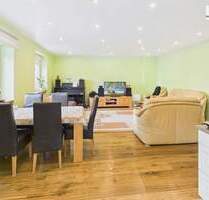 City-Familien aufgepasst: 4 Zimmer im Altbau, neuwertig saniert - Balkon & Gartennutzung in Aschaffenburg