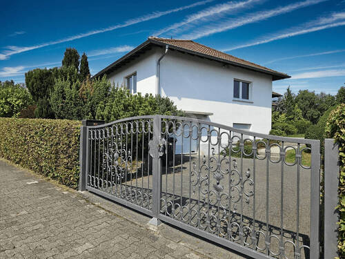 Straßenansicht - 