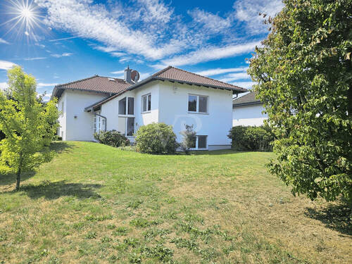 Gartenansicht - 5 Zimmer Einfamilienhaus zum Kaufen in Usingen