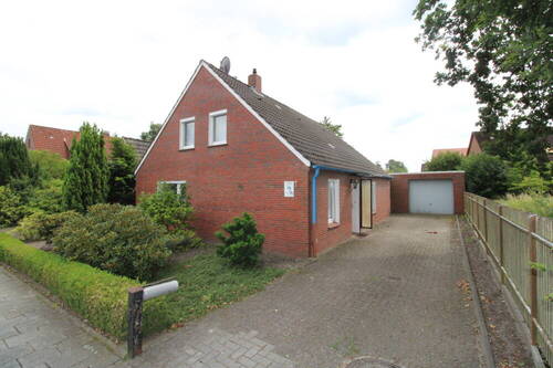 Ansicht - Schönes Wohnhaus in Varel mit vielen Möglichkeiten
