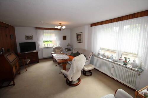 Wohnzimmer - 5 Zimmer Einfamilienhaus in Varel / Obenstrohe
