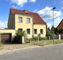 Beschauliches Einfamilienhaus in Schlaitz mit Garage und Garten in direkter Nähe zur Dübener Heide - Muldestausee/ Schlaitz Burgkemnitz