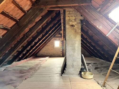 Spitzboden - 