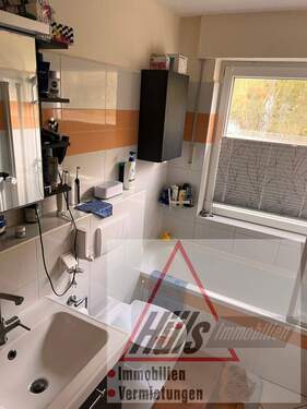 Badezimmer EG links - 