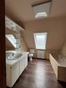 Bad mit Wanne - 
