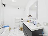 Bad Haus 1 - 