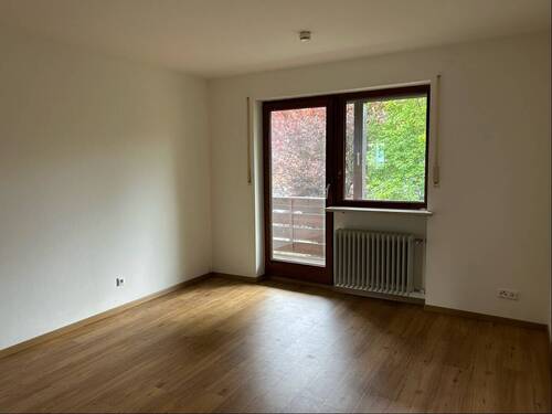 Zimmer 2 - 