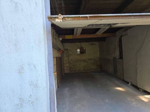 Garage.jpg - 