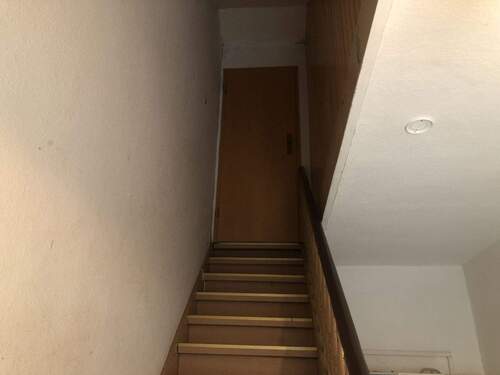Aufgang in DG Wohnung - 