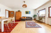 Wohnzimmer - 3 Zimmer Etagenwohnung zum Kaufen in Kassel