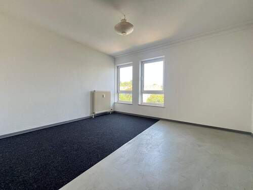 Wohn- und Schlafzimmer - 1 Zimmer Etagenwohnung zur Miete in Kaiserslautern