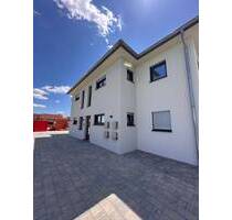 Provisionsfrei: Neubauwohnung mit Dachterrasse ins Grüne - Reimlingen