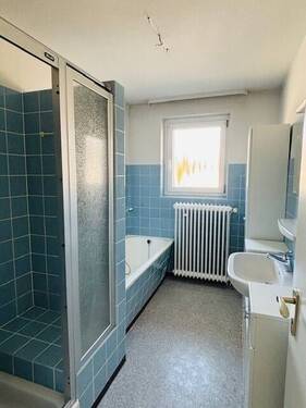 Tageslichtbadezimmer 1.OG - 