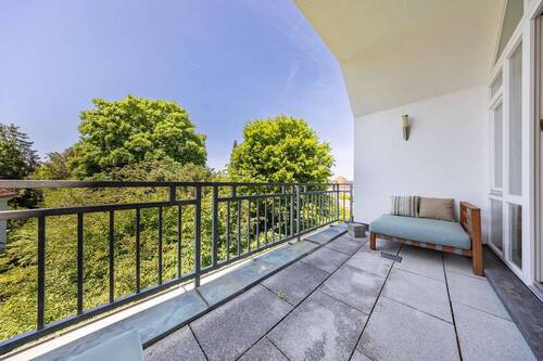 Terrasse - 3 Zimmer Etagenwohnung in München