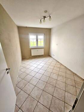 eefbb3dd-ad36-4a36-8ed4-1c735e486f68.jpg - 